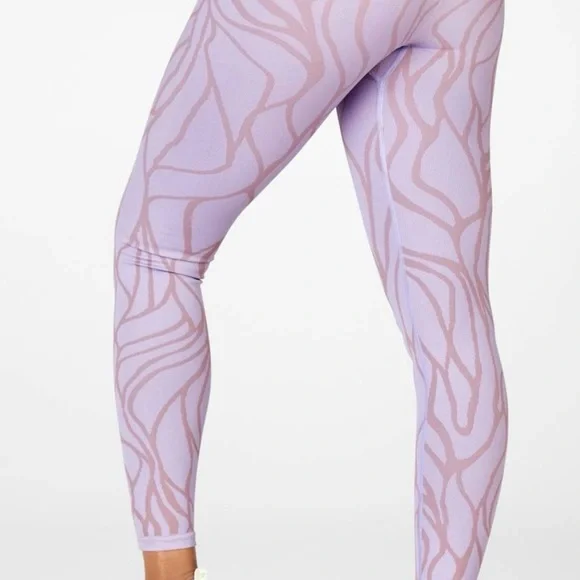 Fabletics High-Waisted Seamless Legging - Picture 2 of 4